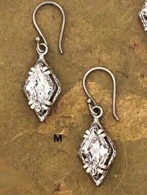 RARE Silpada Sterling Silver Victoriana Marquis CZ Earrings W1884